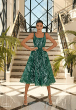 Load image into Gallery viewer, LUX011