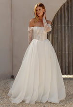 Load image into Gallery viewer, Sybil MB2524