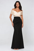 Load image into Gallery viewer, Azara Gown