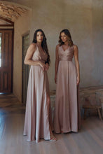 Load image into Gallery viewer, TO2325 Chloe