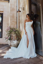 Load image into Gallery viewer, TC2338 Cora