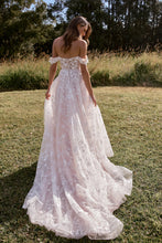 Load image into Gallery viewer, TC2530 Dominique