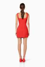 Load image into Gallery viewer, Trompe 3D Floral Mini