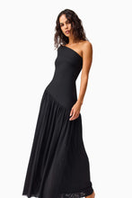 Load image into Gallery viewer, Jesselle Off The Shoulder Gown