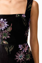 Load image into Gallery viewer, Clio Sequin Gown