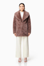 Load image into Gallery viewer, Wyoming Coat