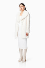 Load image into Gallery viewer, Wyoming Coat