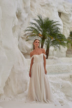 Load image into Gallery viewer, TC2405 Indra