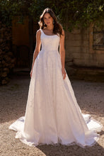 Load image into Gallery viewer, TC2525 Jacqueline