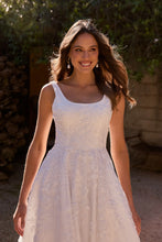 Load image into Gallery viewer, TC2525 Jacqueline