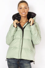 Load image into Gallery viewer, Green Reversible Down Jacket
