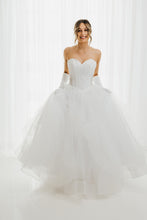 Load image into Gallery viewer, Florence