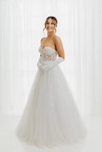 Load image into Gallery viewer, Freya