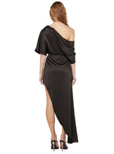 Load image into Gallery viewer, Renders Gown