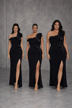 Load image into Gallery viewer, Maisie Gown
