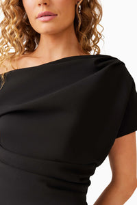 Kourtney Maxi