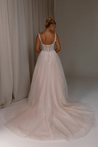 TC25143 Hazel
