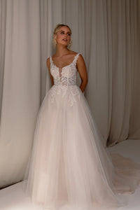 TC25143 Hazel