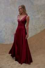 Load image into Gallery viewer, TO2428 Avonlea

