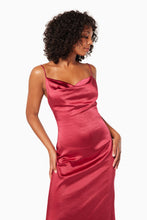 Load image into Gallery viewer, STATUS Dress
