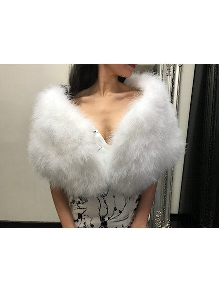FUR CAPE ONE JADORE