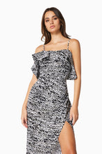 Load image into Gallery viewer, SAWYER DRESS
