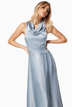 Load image into Gallery viewer, HALLE DRESS
