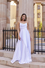 Load image into Gallery viewer, PO944 Esther
