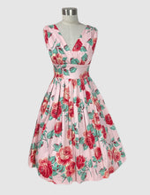 Load image into Gallery viewer, VIVIAN DRESS from Retrospec&#39;d
